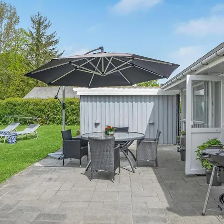 3 Bedroom Awesome In Feriehus *